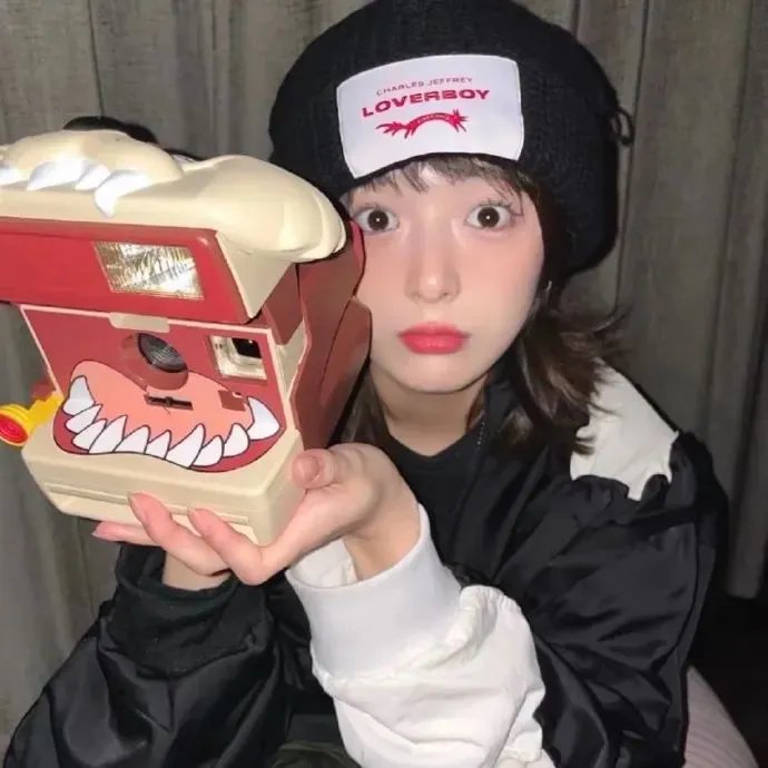 女贼金丝猫